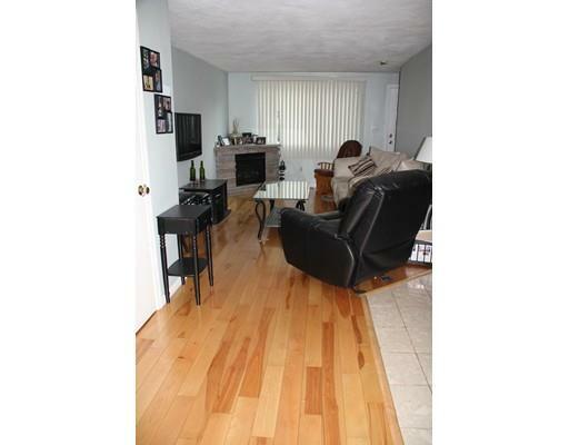 Property Photo:  2 Sterling Ln. 2  MA 01835 