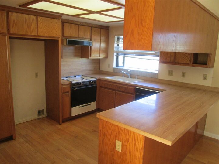 Property Photo: 1034 Orpheus Ave CA 92024