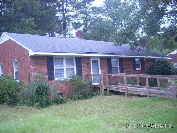 Property Photo:  2906 Evans Street  NC 27834 