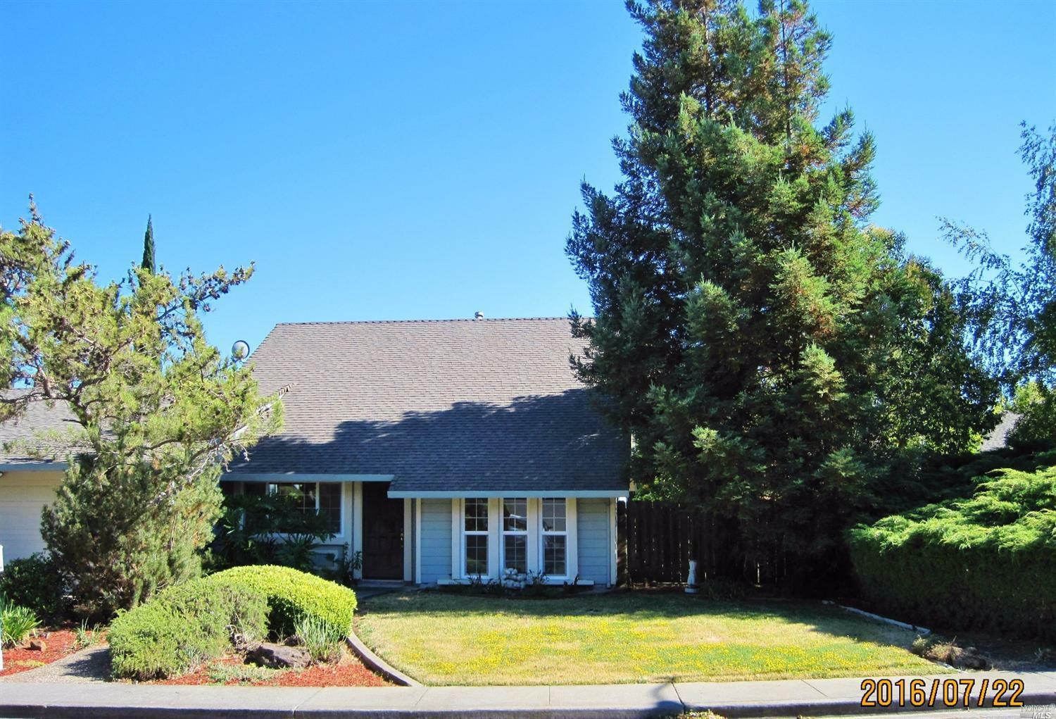 Property Photo: 2725 Vista Grande CA 94534