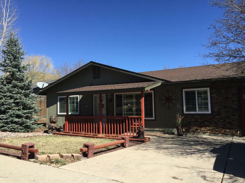 Property Photo: 3408 E Fox Lair Drive AZ 86004