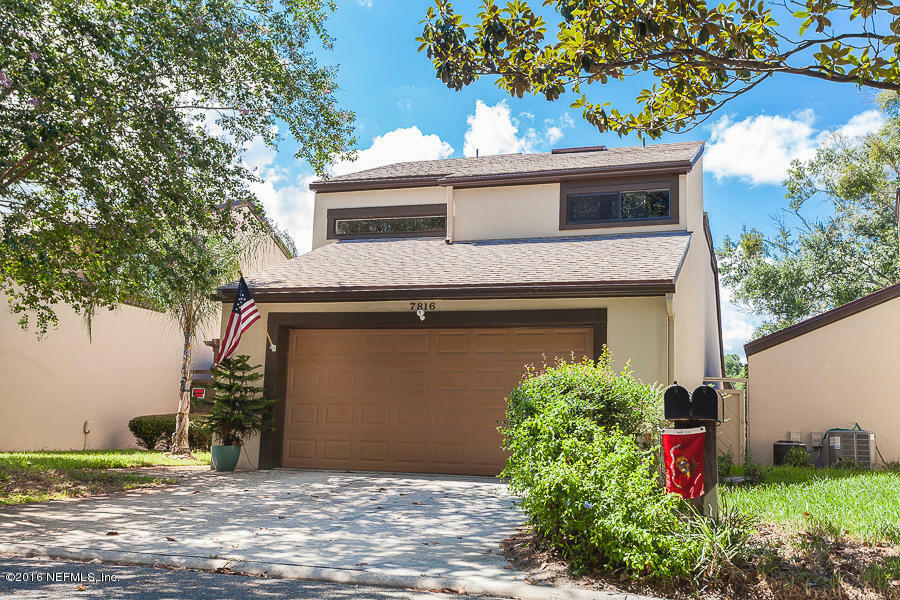 Property Photo:  7816 Linkside Drive  FL  