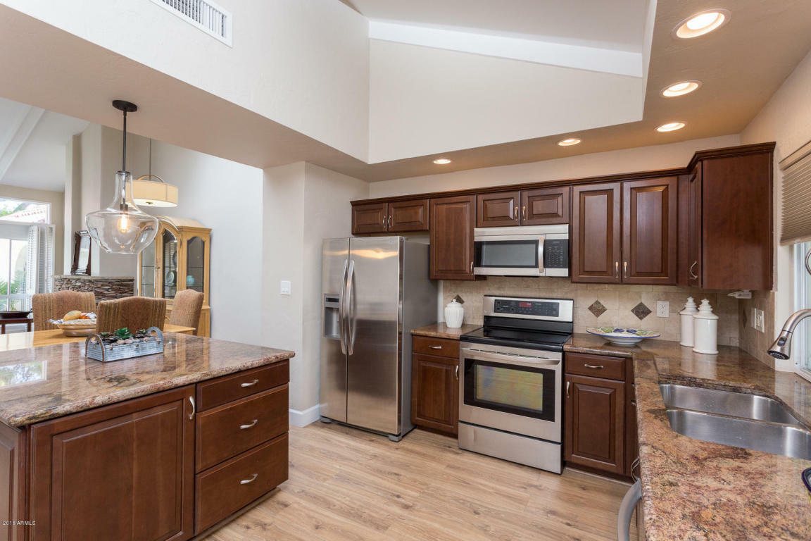 Property Photo: 7129 E Arlington Road AZ 85253
