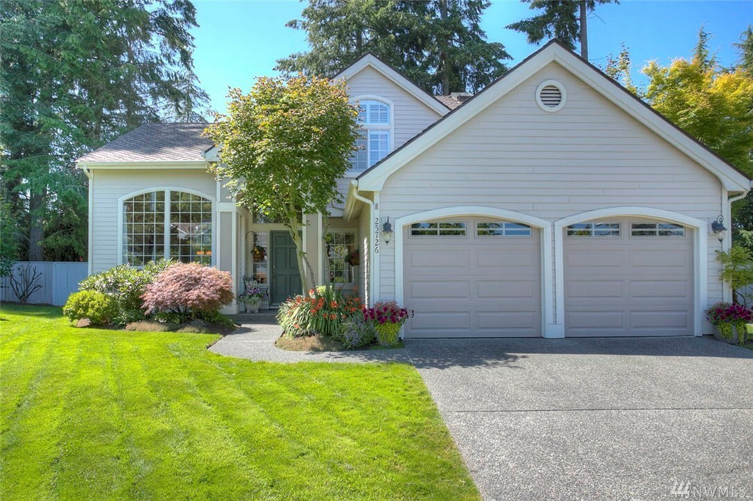 Property Photo: 25726 SE 39th St WA 98029