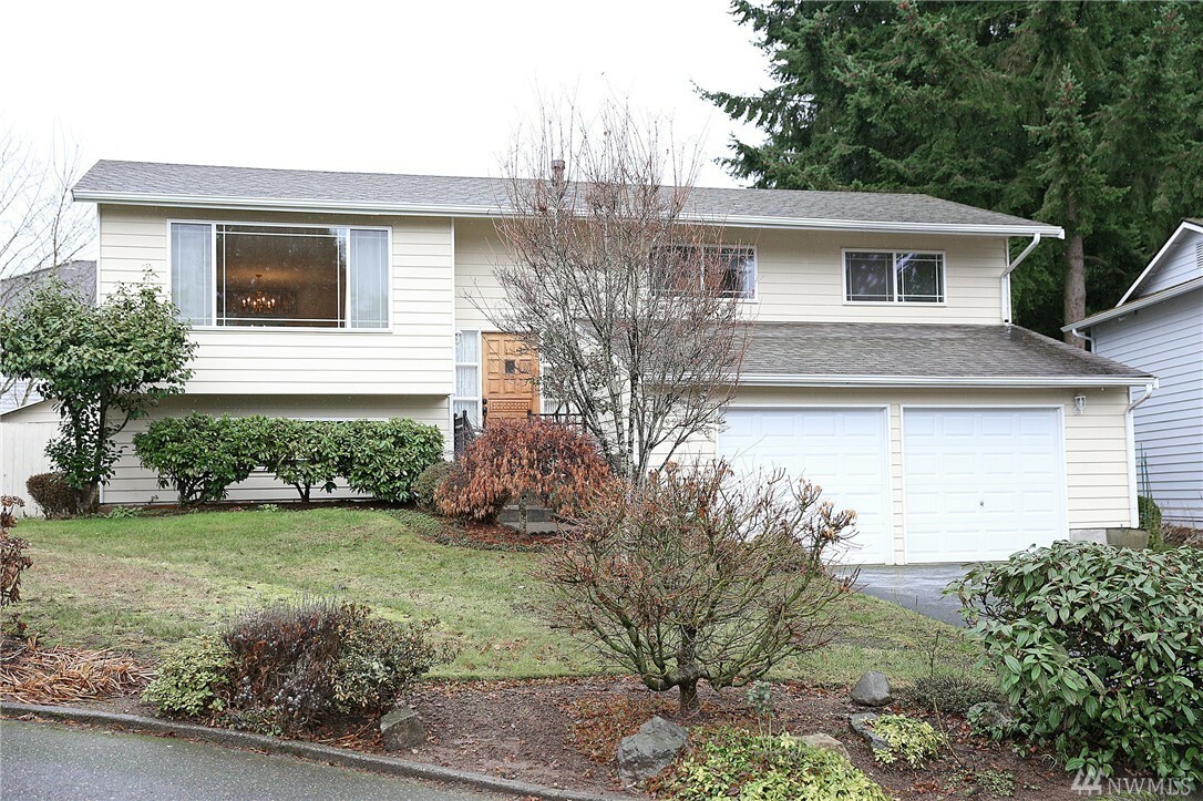 Property Photo:  12935 NE 131st Place  WA 98034 