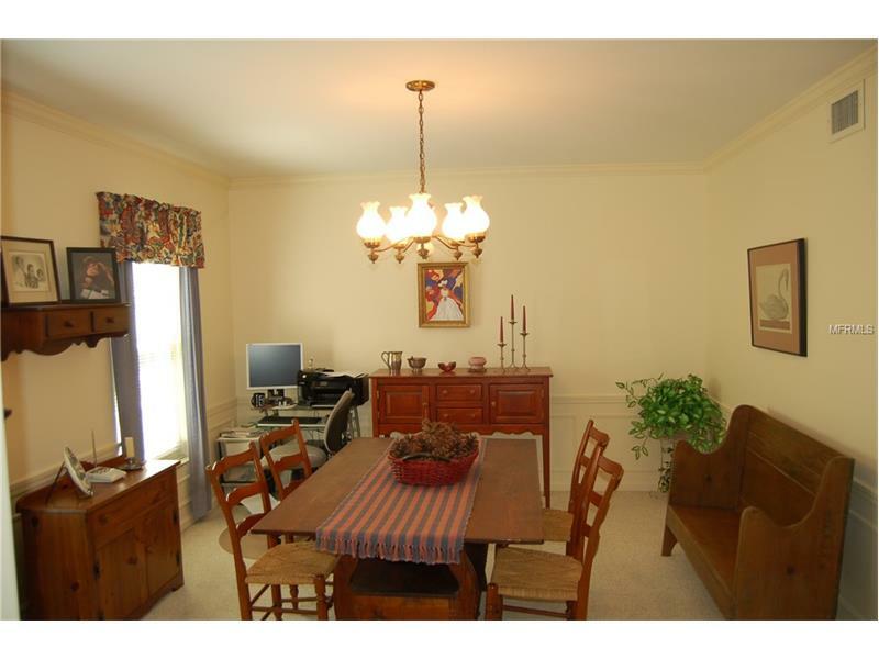 Property Photo:  142 Hilltop Place  FL 32701 