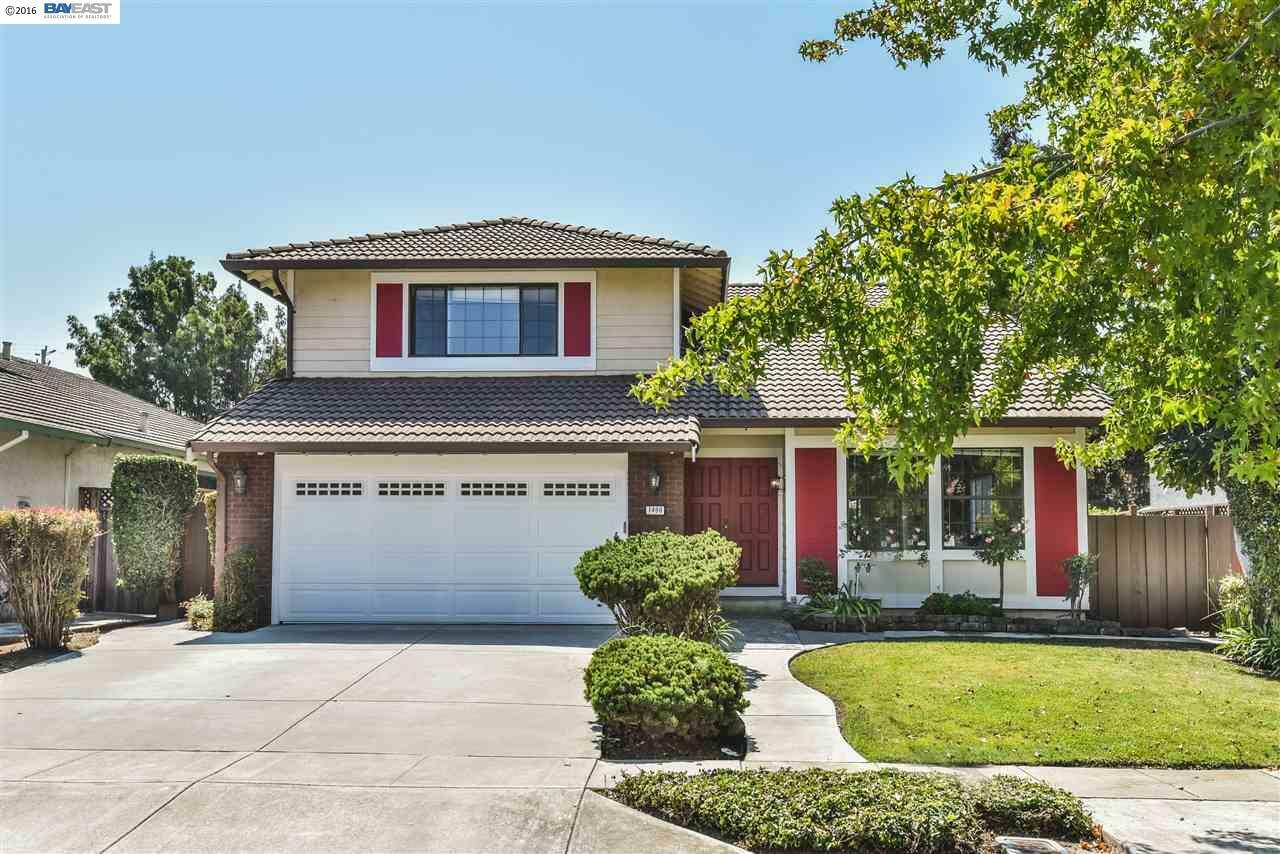 Property Photo:  1498 Gilbert Pl  CA 94536 