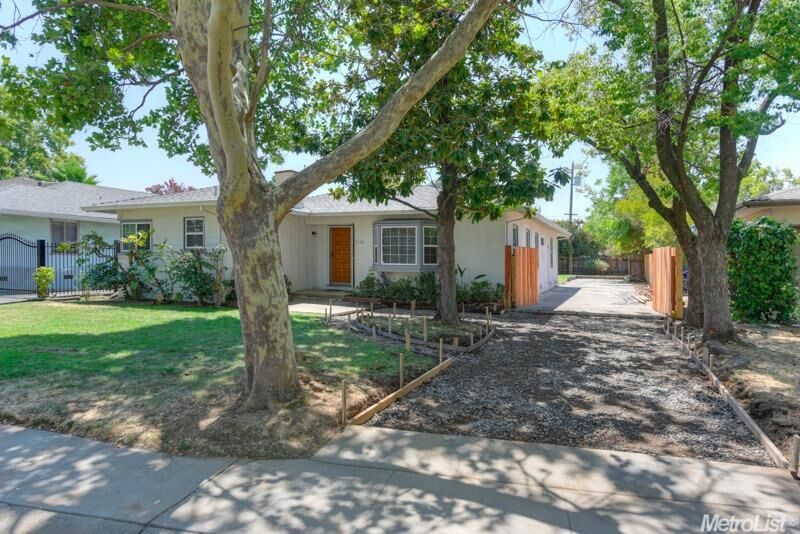 Property Photo:  2152 Shielah Way  CA 95822 