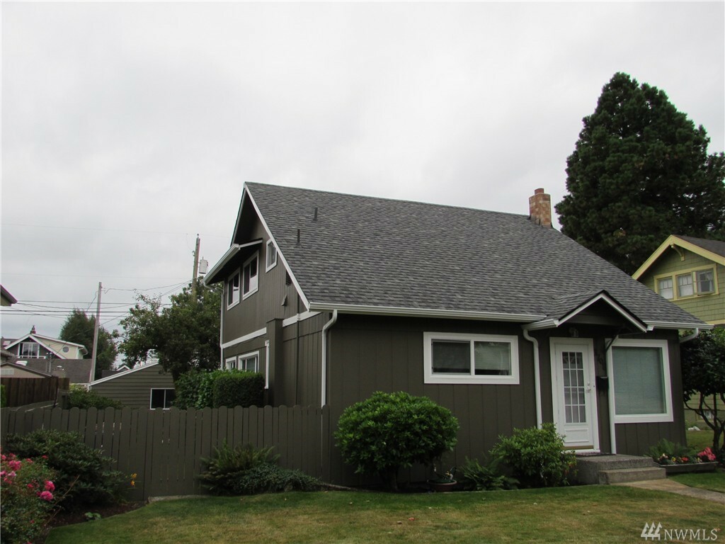 Property Photo: 3708 N 8th St WA 98406