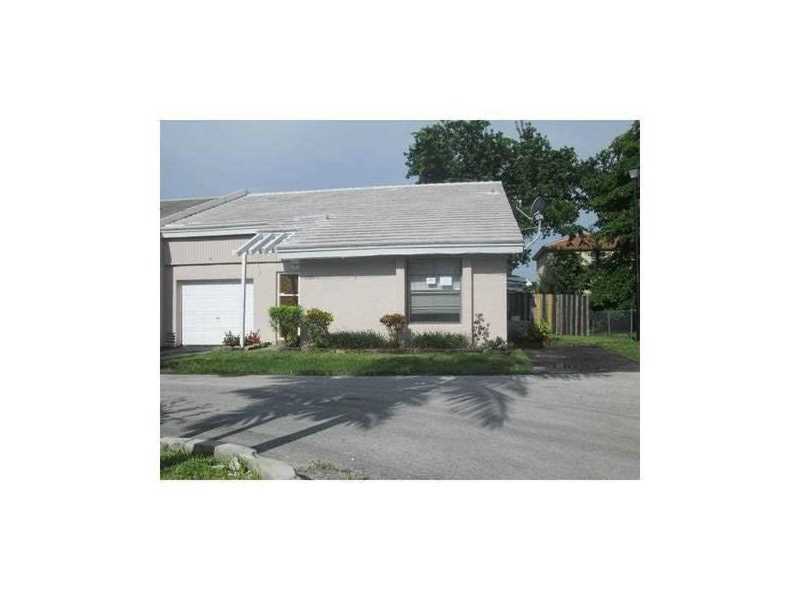 Property Photo: 10583 La Placida Dr 0 FL 33065