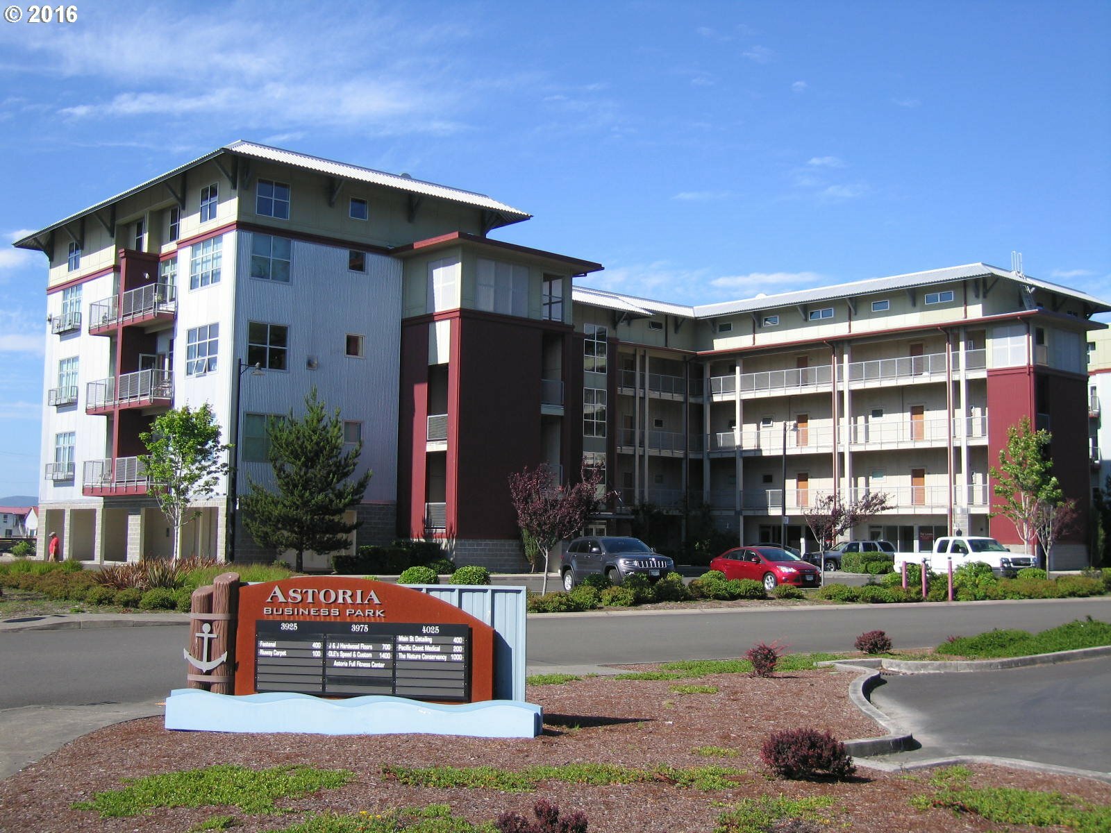 Property Photo: 3930 Abbey Lane 203 A OR 97103