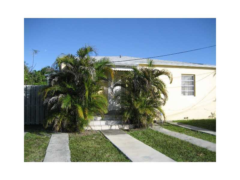 Property Photo:  2639 SW 32 Av  FL 33133 