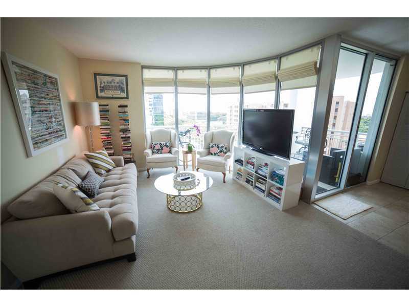 Property Photo: 2021 SW 3 Av 601 FL 33129