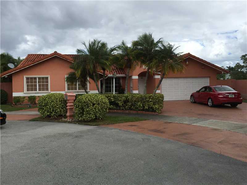 Property Photo:  2863 SW 141 Ct  FL 33175 