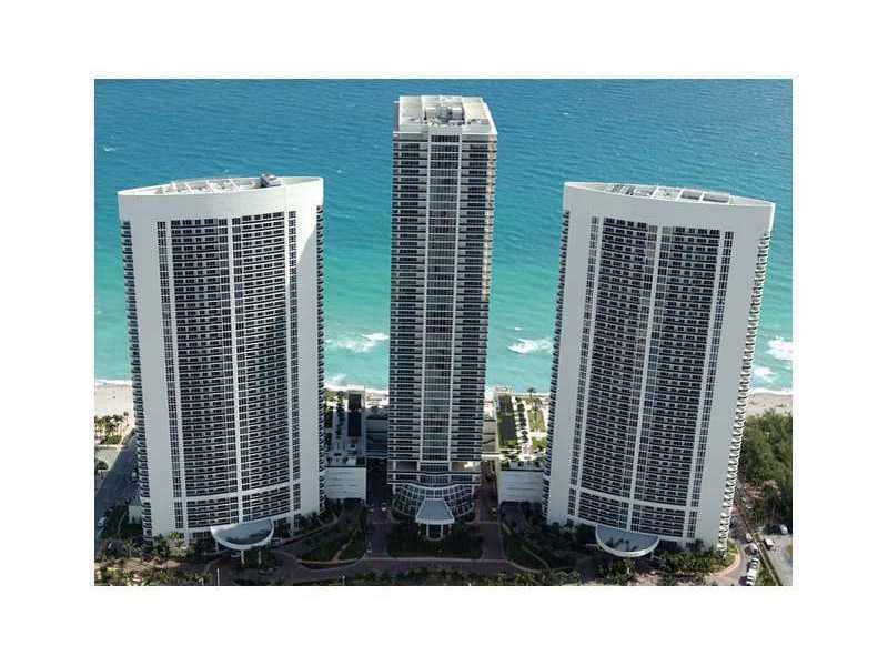 Property Photo:  1830 Ocean Dr 4810  FL 33009 