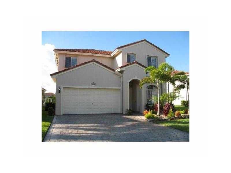 Property Photo:  3824 Woodfield Dr  FL 33073 