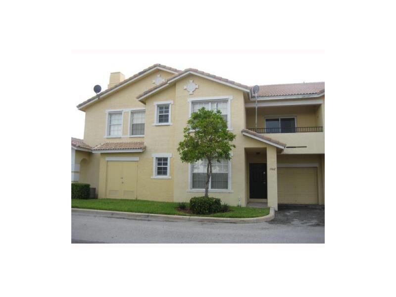 Property Photo:  1804 Belmont Ln 1804  FL 33068 
