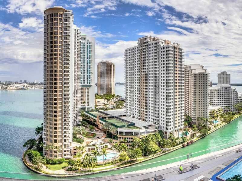 Property Photo:  465 Brickell Av 1905  FL 33131 