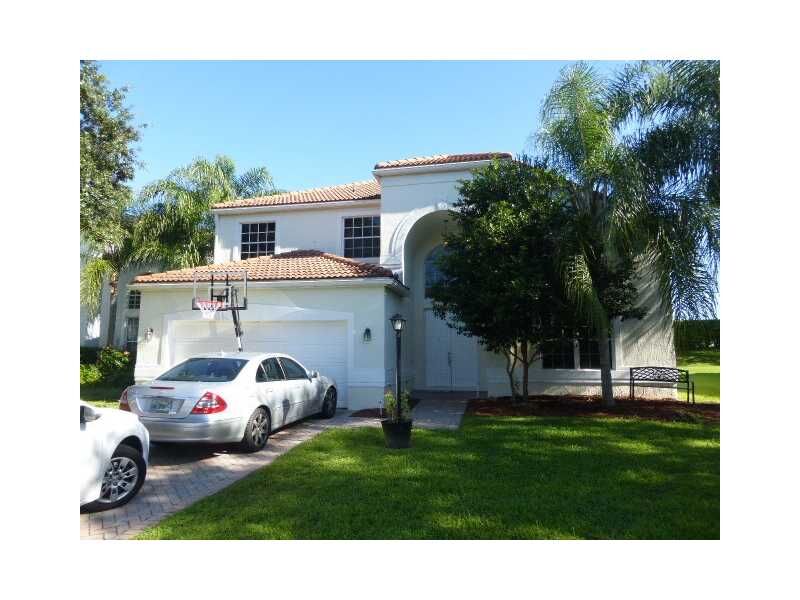 Property Photo:  6655 NW 81 Ct  FL 33067 