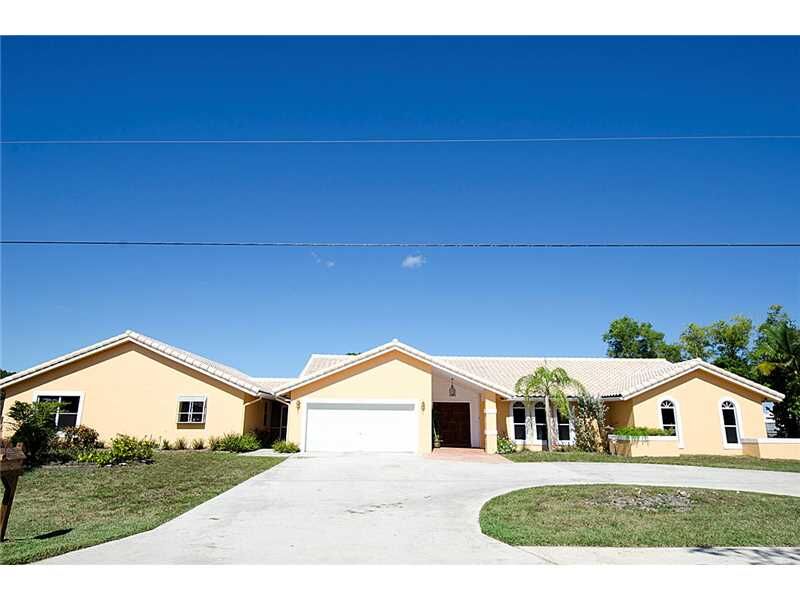 Property Photo:  1050 NW 114 Av  FL 33323 