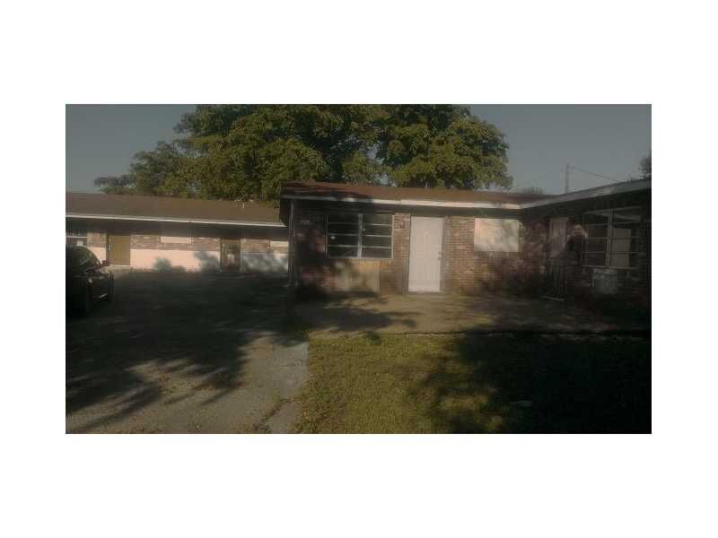 Property Photo:  623 NW 9th Av  FL 33311 