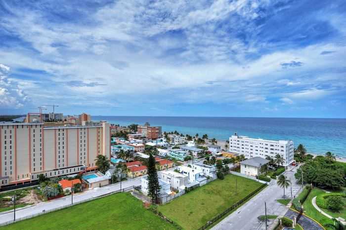 Property Photo:  1201 S Ocean Dr 1512N  FL 33019 