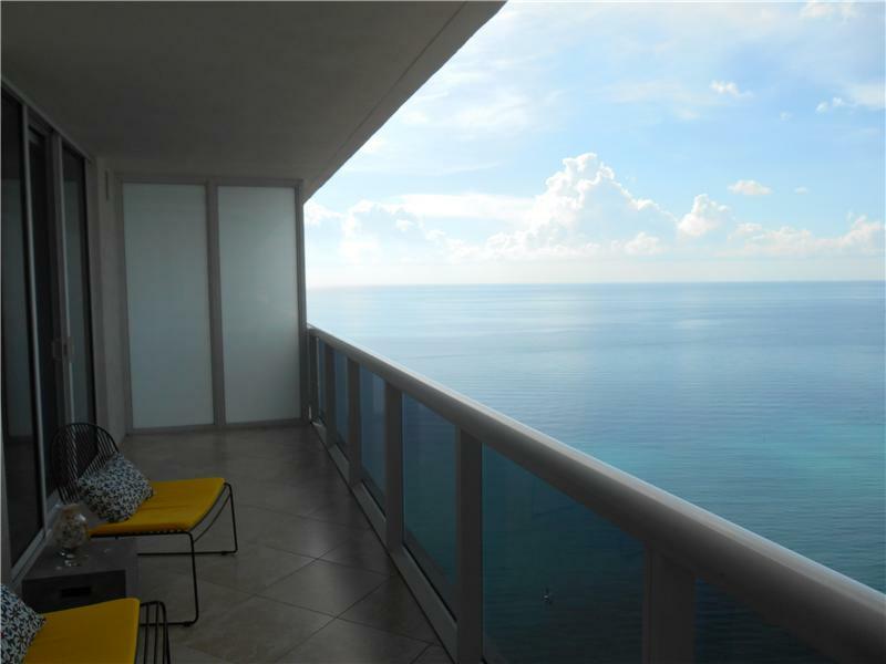 Property Photo:  1830 S Ocean Dr 2703  FL 33009 