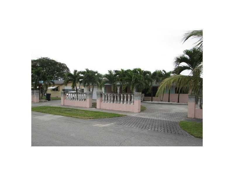 Property Photo:  9621 Memorial Rd  FL 33157 