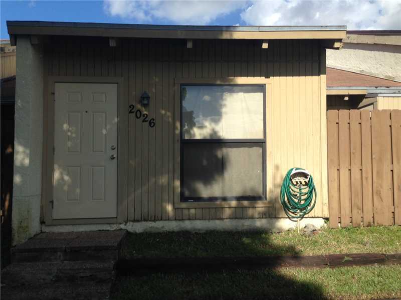 Property Photo:  2026 SW 81 Wy .  FL 33324 