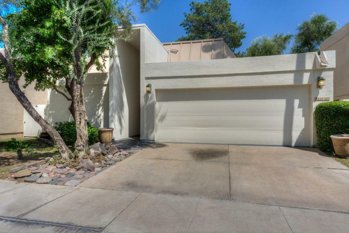 Property Photo: 5217 N 25th Place AZ 85016