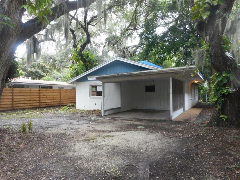 Property Photo:  1622 Wisconsin Lane  FL 34239 