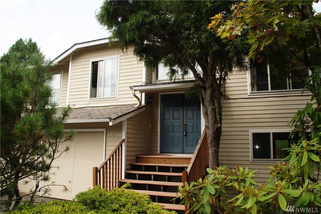 Property Photo:  14516 NE 67th Ct  WA 98052 