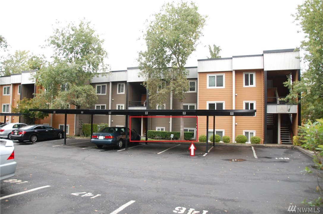 Property Photo: 712 Kirkland Cir A104 WA 98033