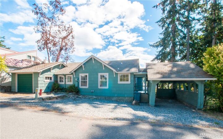Property Photo:  297 Shorewood Ct  WA 98333