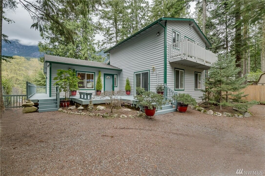 Property Photo: 45003 Fir Road WA 98251