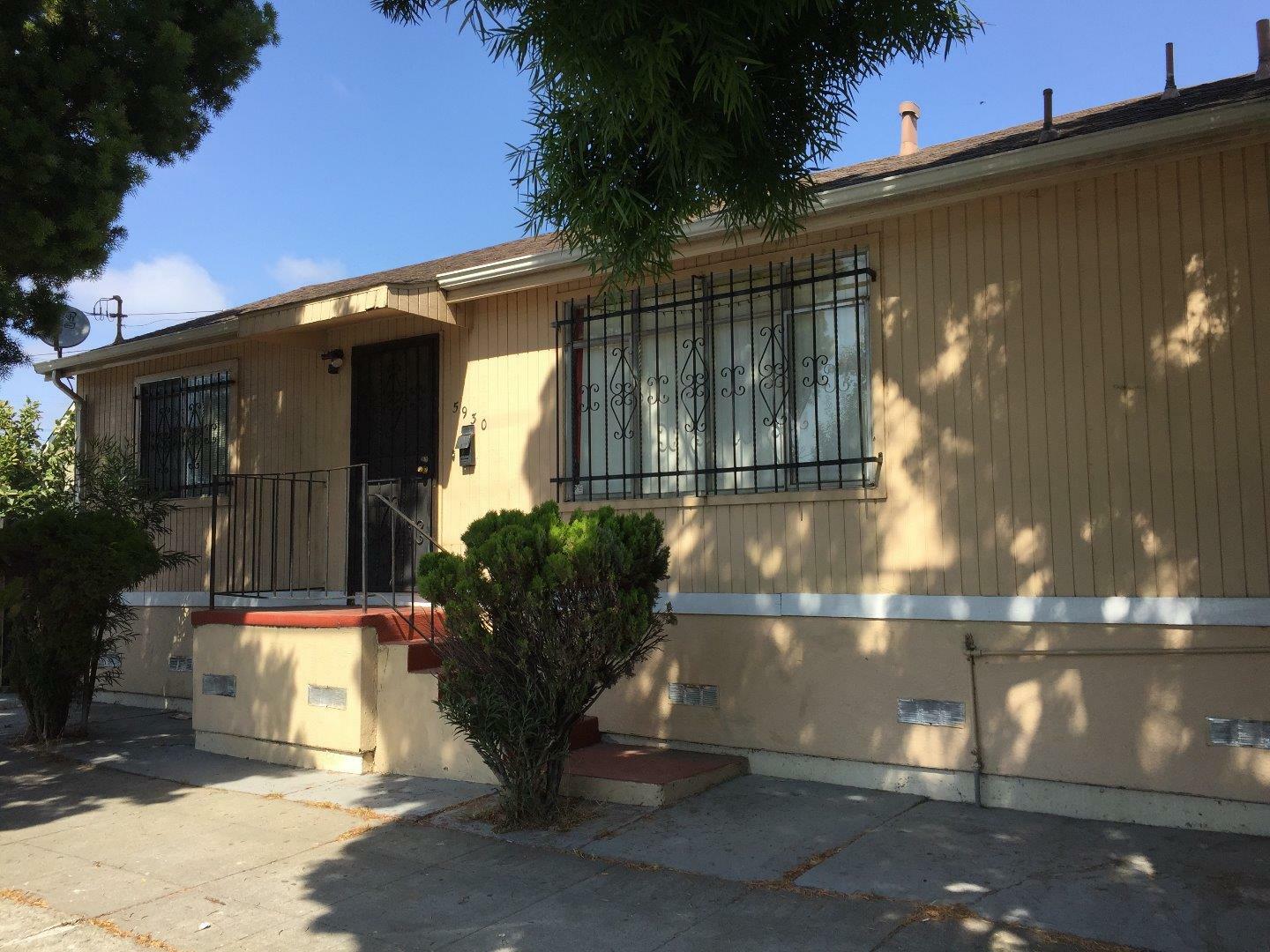 Property Photo:  1601 61st Avenue  CA 94621 