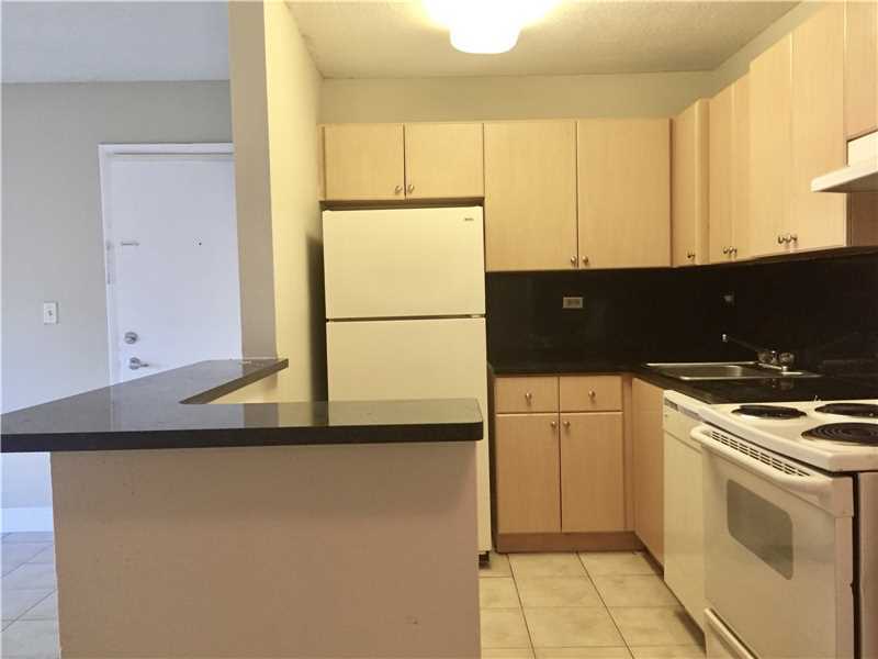 Property Photo: 7020 NW 179th St 104 FL 33015
