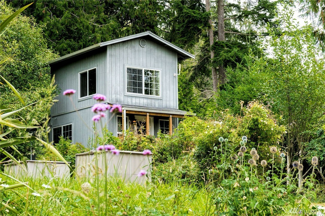 Property Photo:  3265 Mardell Dr  WA 98260 