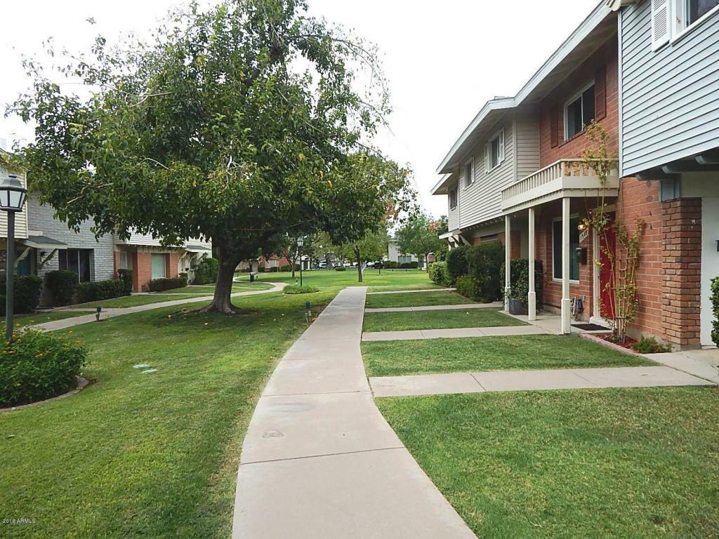 Property Photo: 1347 N 44th Street AZ 85008