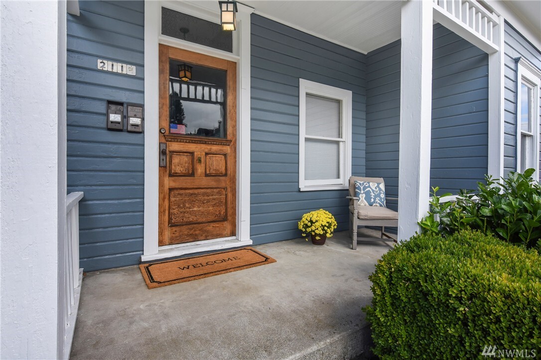 Property Photo: 2119 N 26th St WA 98403
