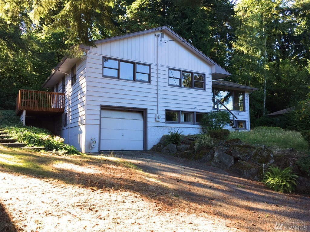 Property Photo:  1415 109th Ave SE  WA 98004 