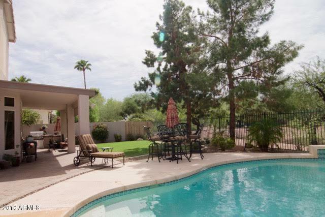 Property Photo:  1242 N Jackson Street  AZ 85233 