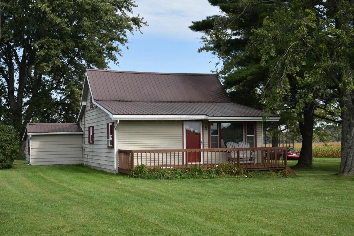 Property Photo: 7559 Township Road 87 OH 44813