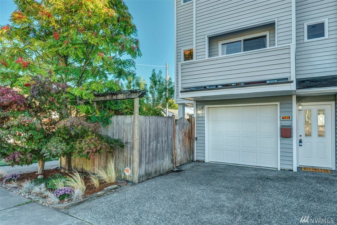 Property Photo: 2601 NW 59th St WA 98107