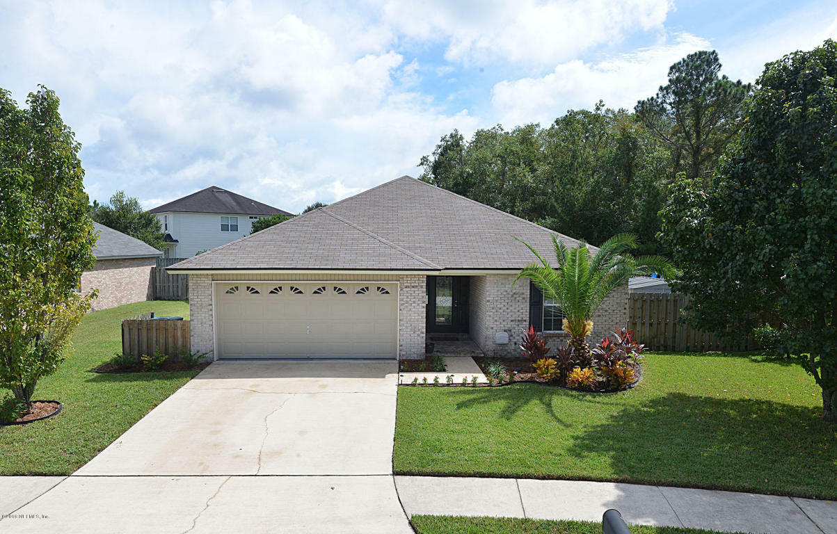 Property Photo: 12011 Spring Ridge Drive FL 32258