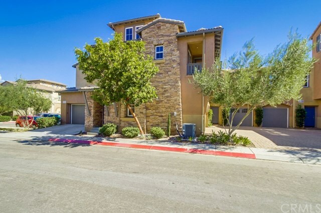 Property Photo:  31117 Iris Way  CA 92592 