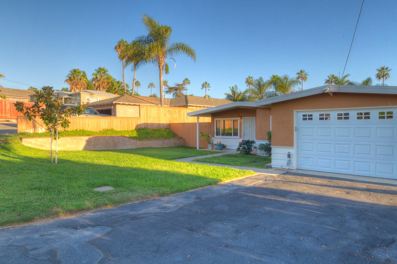 Property Photo: 1251 Knowles CA 92008
