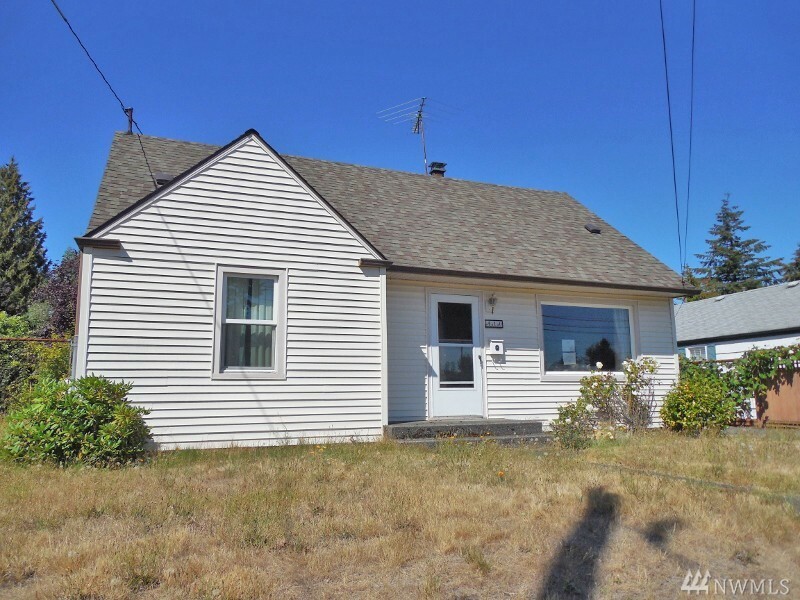 Property Photo:  410 SW 138th St  WA 98166 