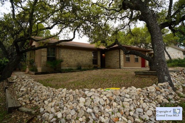 Property Photo: 2018 Ramona Circle TX 78666