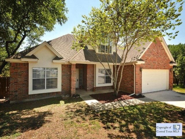 Property Photo: 105 Summerwood Cove TX 78666